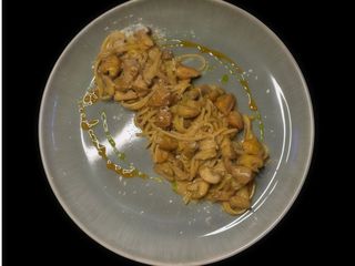 Паста з куркою та грибами (380г)