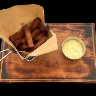 Грінки з соусом Айолі