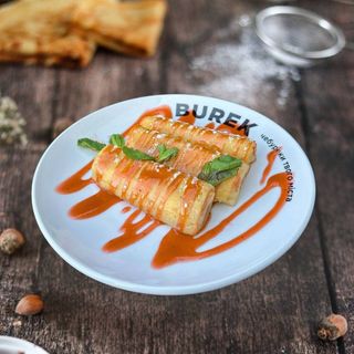 Млинці з карамеллю