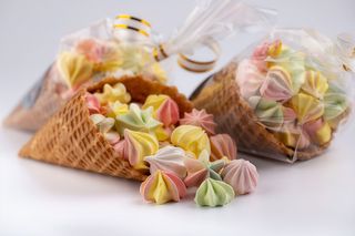 Безе в ріжку 1 шт