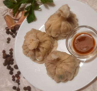 Хінкалі з домашньою аджикою  (200г)