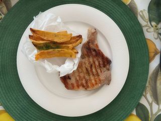 Корейка свинна (320г)