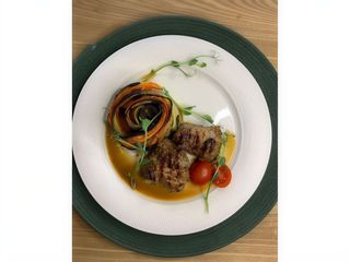 Медальйони з телячої вирізки (340г)