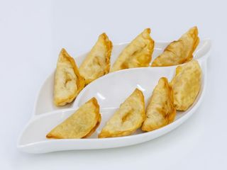 Гіоза з лососем смажена