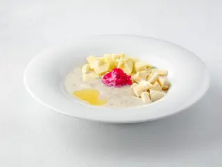 Вівсяна каша з фруктами (350г)