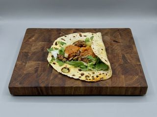 Тако з куркою (320г)