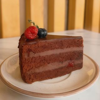 Торт Шоколадний з вишнею