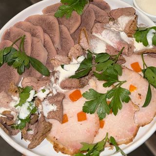 Асорті м яса по-домашньому (150/30/30 гр.)