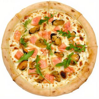 Піца з лососем та мідіями (450г/30см)