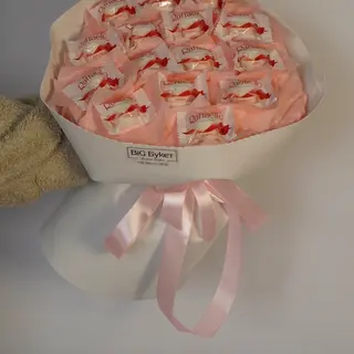 Букет з цукерками рафаэло
