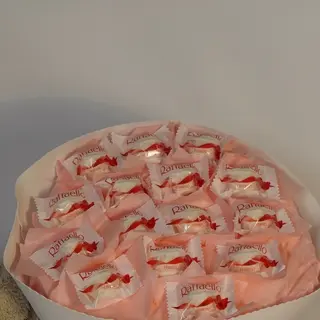 Букет з цукерок Рафаело