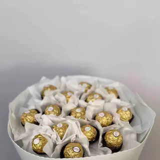 Букет з Ферреро