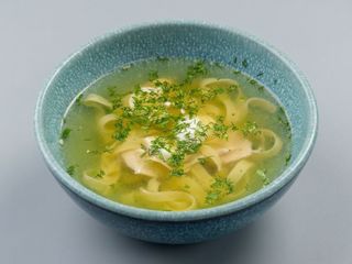 Суп локшина з куркою
