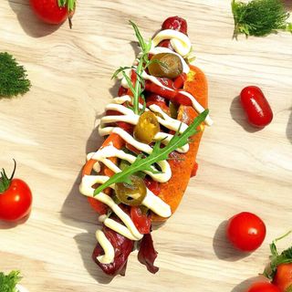 Hot Dog спайсі з халапеньйо (220грам)