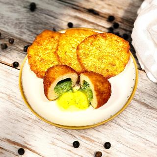 Деруни з котлетою по-київськи(260 грам)