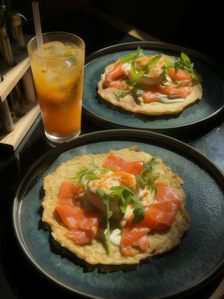 Оладки з цукіні з лососем (250г)