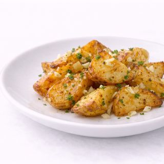 Картопляні брусочки з часником