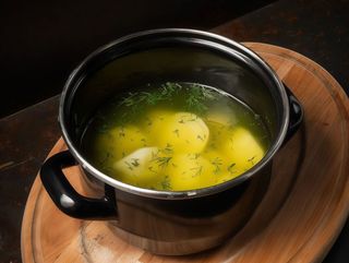 Пельмені в бульйоні (350г)