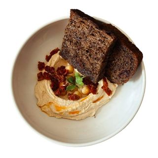 Хумус з в'яленими томатами (145г)