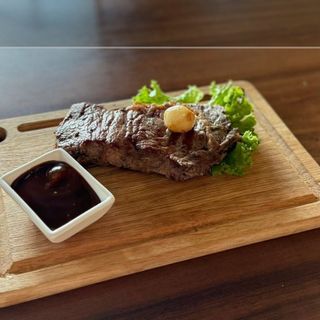 Стейк з яловичини