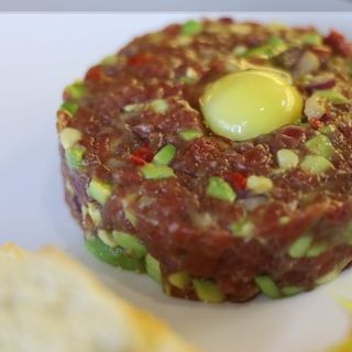 Тар тар з яловичини