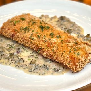 Шніцель з хека та з соусом Тартар (270г)