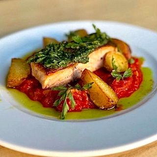 Лосось з перцем і картоплею(290г)