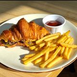 Круасан бургер