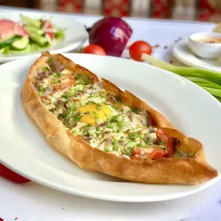 Телятина з овочами і сиром (230г)