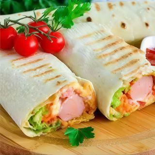 Сосиска в лаваші