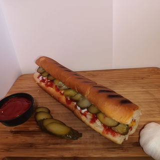 Гірос в булці