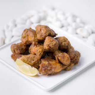 Соковиті  крильця у медово-гірчичному соусі (450г)