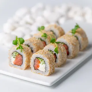 Урамакі з копченим лососем (8шт/220г)