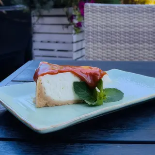 Чізкейк з соленою карамеллю (150г)