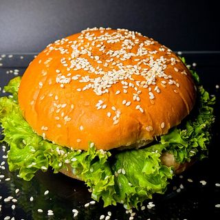 Гамбургер з телятиною (243 г)