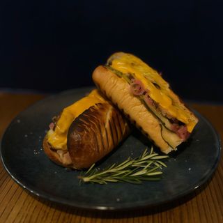 З томленою свининою (285г)