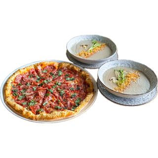 Піца з салямі 30см + 2 Грибних крем-супа (30см+700г)