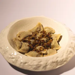 Вареники з картоплею та шкварками (200/20г)