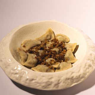 Вареники з картоплею та шкварками (200/20г)