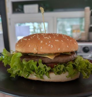 Бургер з яловичиною (300г)