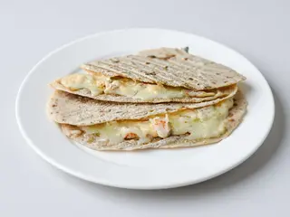 Кесадилья з креветками (250г)
