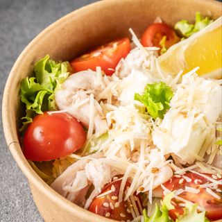 Салат з куркою