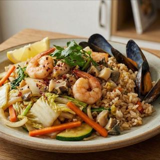 Смажені овочі, рис з креветкою