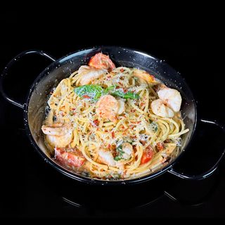 Паста з креветками (300г)