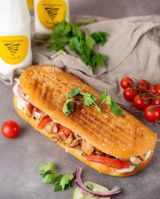 Шаурма в булці, 350г (курка)