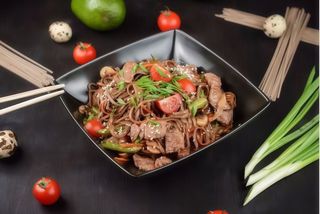 Локшина з телятиною (400г)