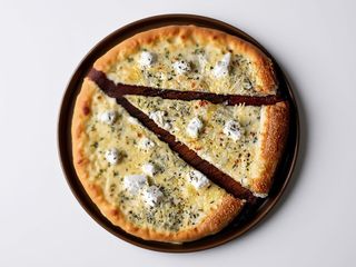 Піца 6 сирів (480г)