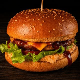 Бургер BBQ  з яловичиною (412г)
