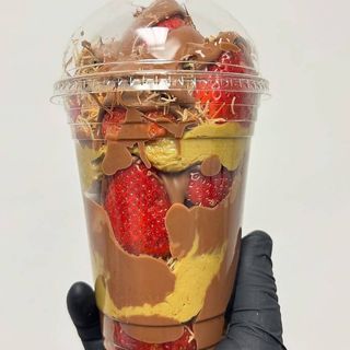 Дубайська полуниця