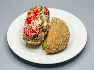 sushi-burger  з лососем-гриль 